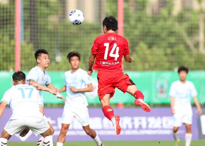 王逸伟贴地斩定胜局，上海海港富盛经开1-0兰州陇原竞技