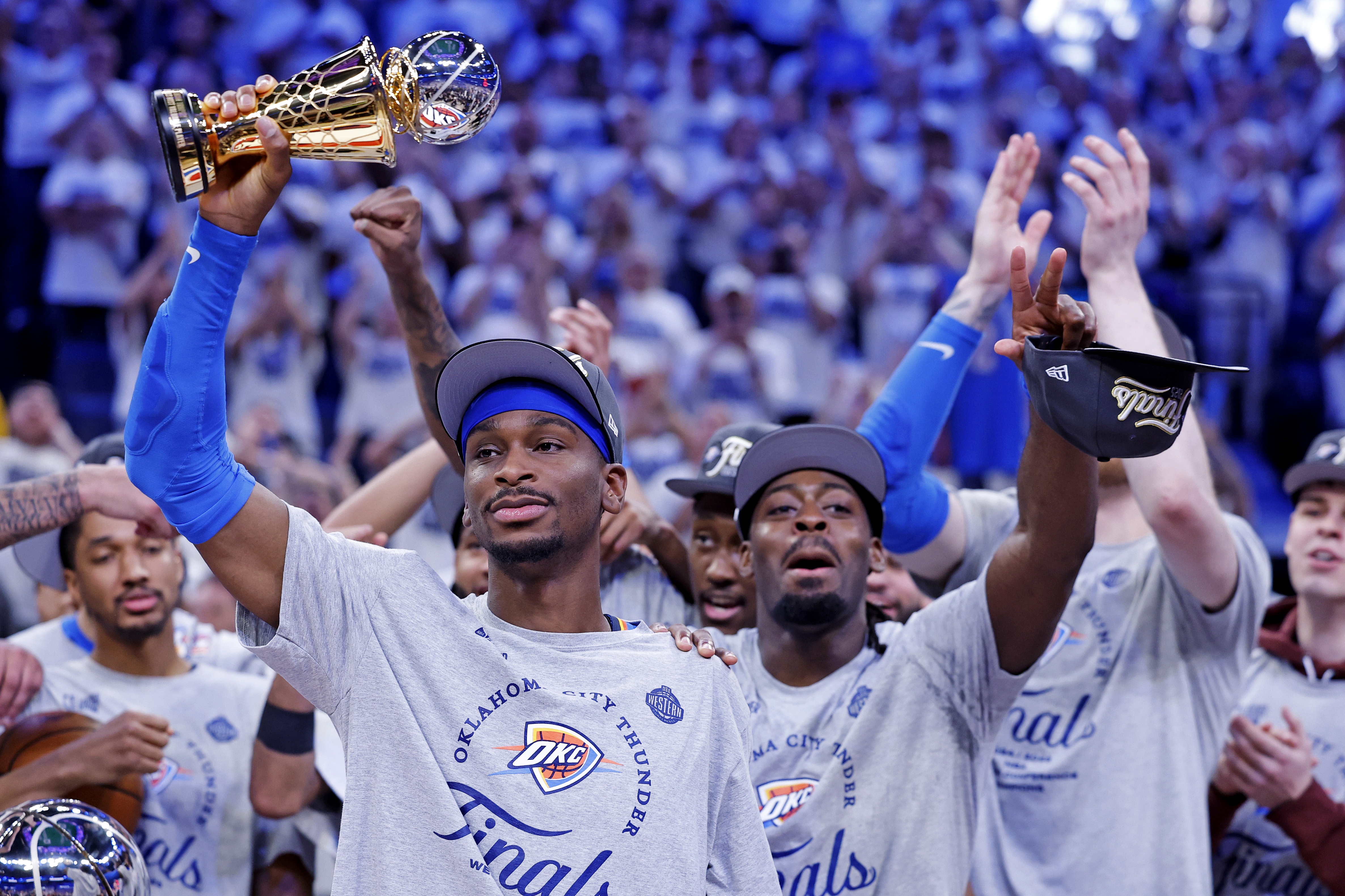 布伦森加冕ESPY年度最佳男运动员，NBA球员第11次夺魁