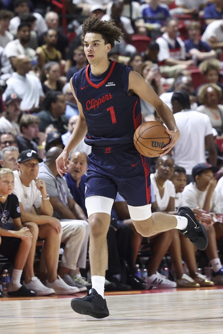 5号秀瓦格勒15投6中正负值-17 快船夏联不敌湖人 5号秀瓦格勒15投6中正负值-17 快船夏联不敌湖人