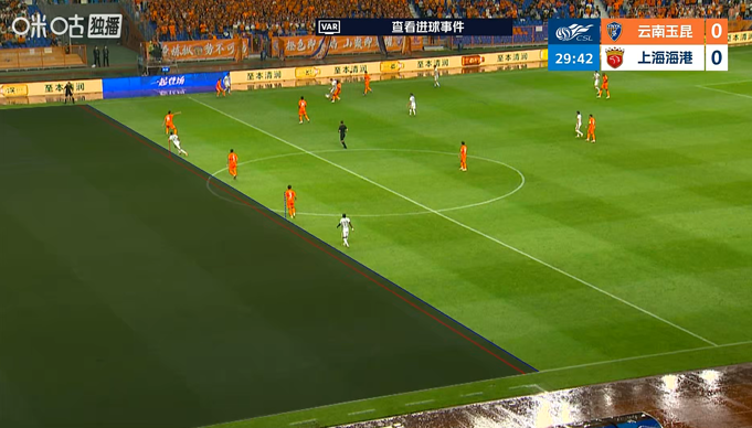 连追两球 玉昆2-2逼平海港 18岁布尼亚明替补传射 连追两球 玉昆2-2逼平海港 18岁布尼亚明替补传射