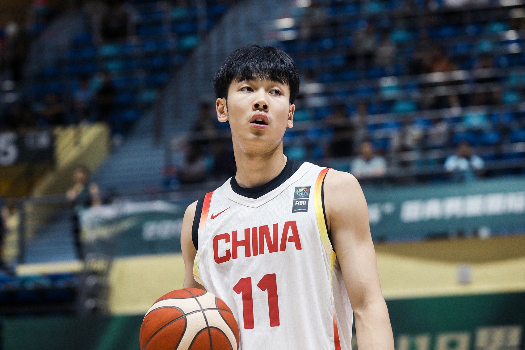 张博源在路易斯维尔融入顺利 媒体人称NCAA适合开朗上进球员