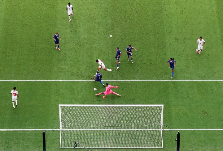 FIFA官方公布世界杯最佳进球12候选:费兰决赛绝杀领衔,梅西姆巴佩在列 FIFA官方公布世界杯最佳进球12候选:费兰决赛绝杀领衔,梅西姆巴佩在列