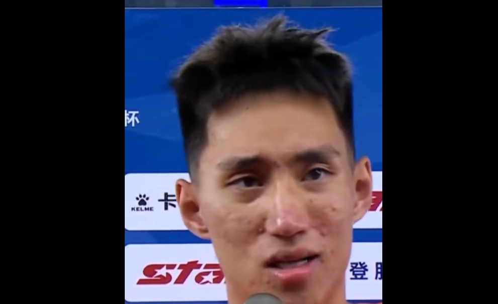 于金永三度扑点救主:点球扑出只是运气好 功劳属全队