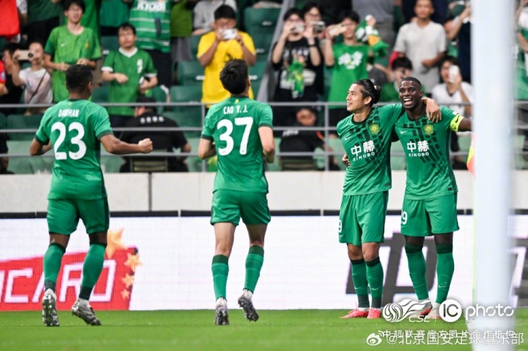 法比奥点射张稀哲中柱制胜 北京国安主场2-1浙江绿城 法比奥点射张稀哲中柱制胜 北京国安主场2-1浙江绿城