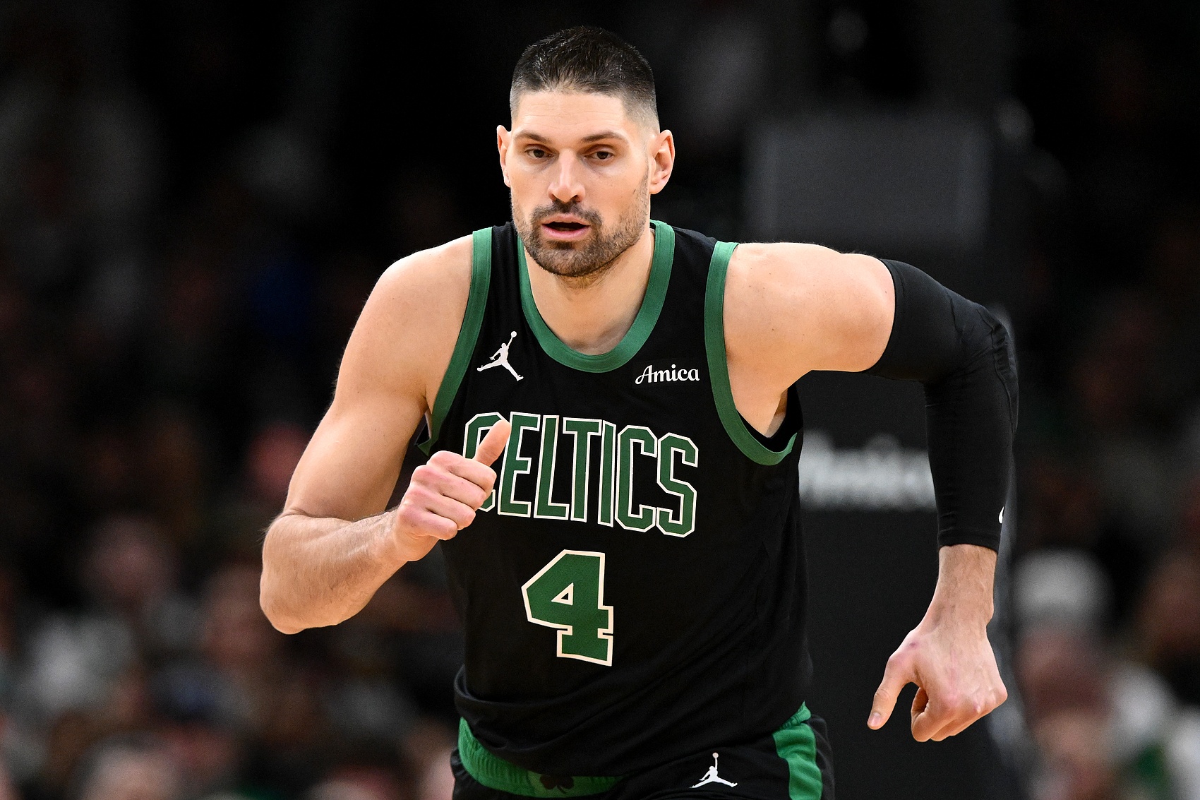 詹姆斯加盟76人跃升第5,雷霆马刺尼克斯居前三,NBA休赛期实力榜巨震 詹姆斯加盟76人跃升第5,雷霆马刺尼克斯居前三,NBA休赛期实力榜巨震