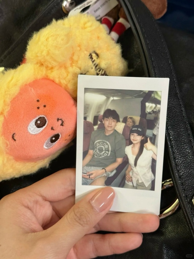 杨瀚森2米18机场被认出 淄博博主晒合影称老乡人nice 杨瀚森2米18机场被认出 淄博博主晒合影称老乡人nice