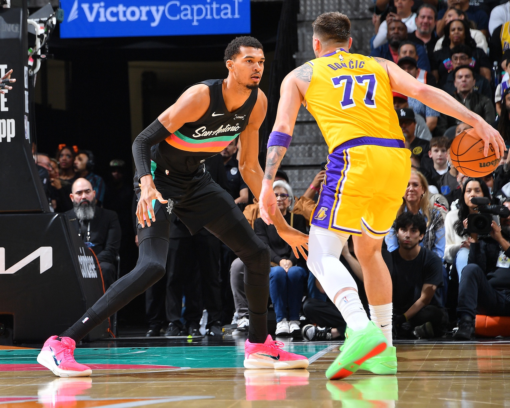露天看台2030年NBA球员预测:文班登顶东契奇第二