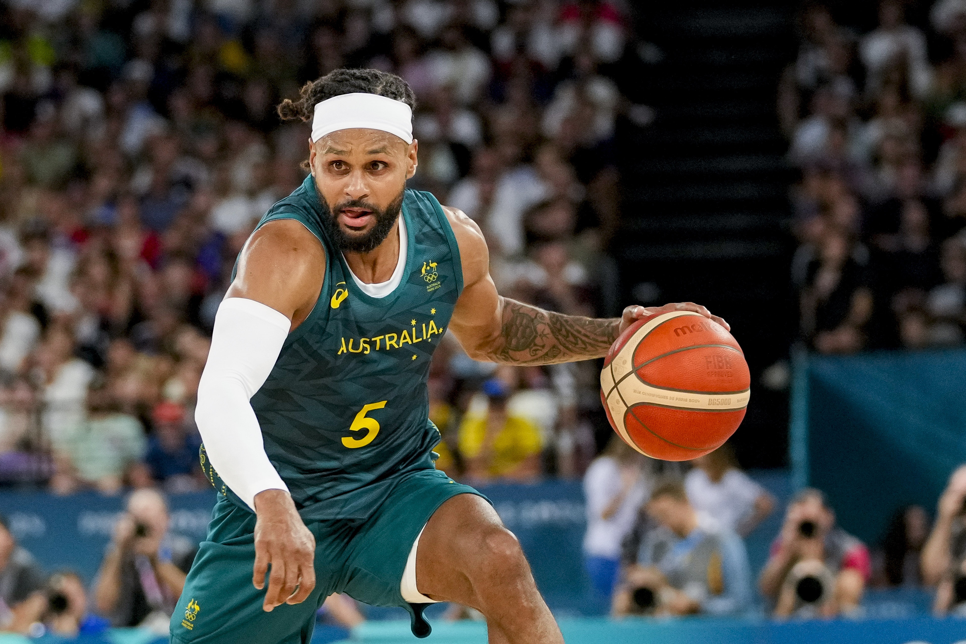 HoopsHype80大国际球星:奥拉朱旺居首 姚明第18 文班仅第50 HoopsHype80大国际球星:奥拉朱旺居首 姚明第18 文班仅第50